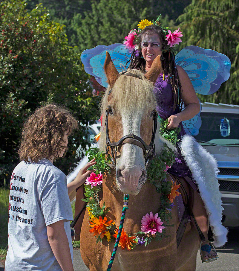 Member of Equestrienne of Mason County