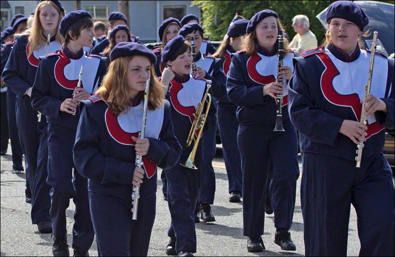 Hawkins Middle School Marching Band Form Up